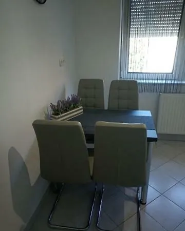 Apartman Hannaa Apartman *